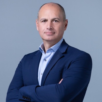 Vassilis Vassilakis